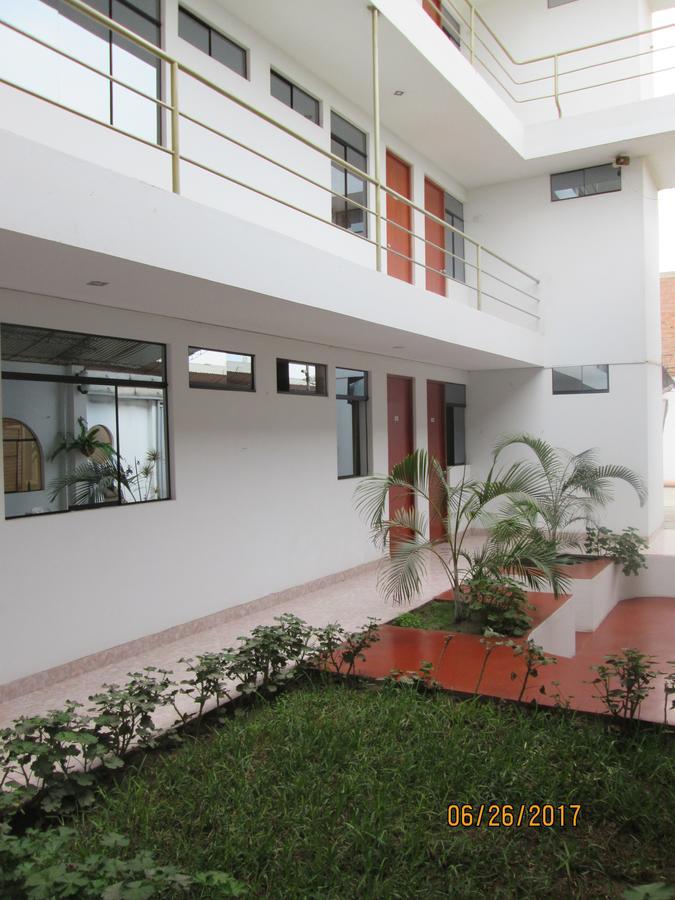 Hostal Caprichos Huacho Extérieur photo