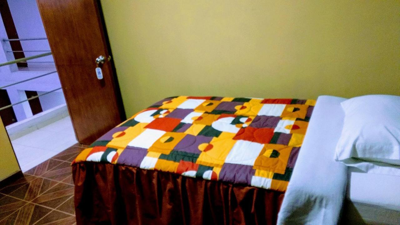 Hostal Caprichos Huacho Extérieur photo