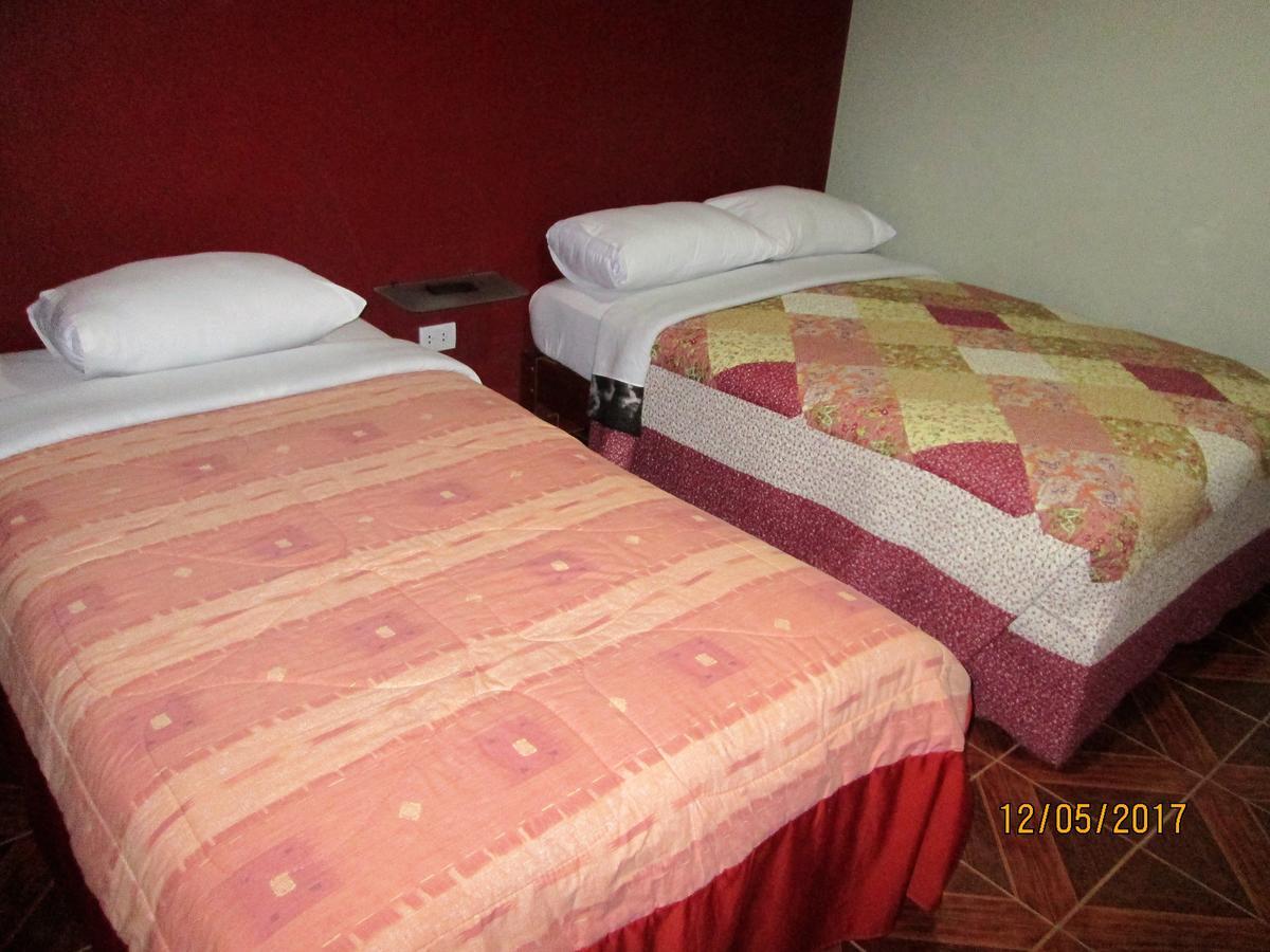 Hostal Caprichos Huacho Extérieur photo